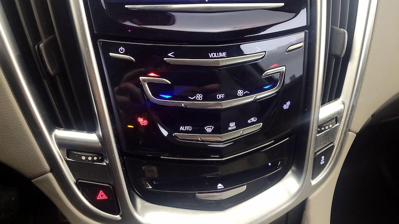 2015 Cadillac SRX Luxury 16