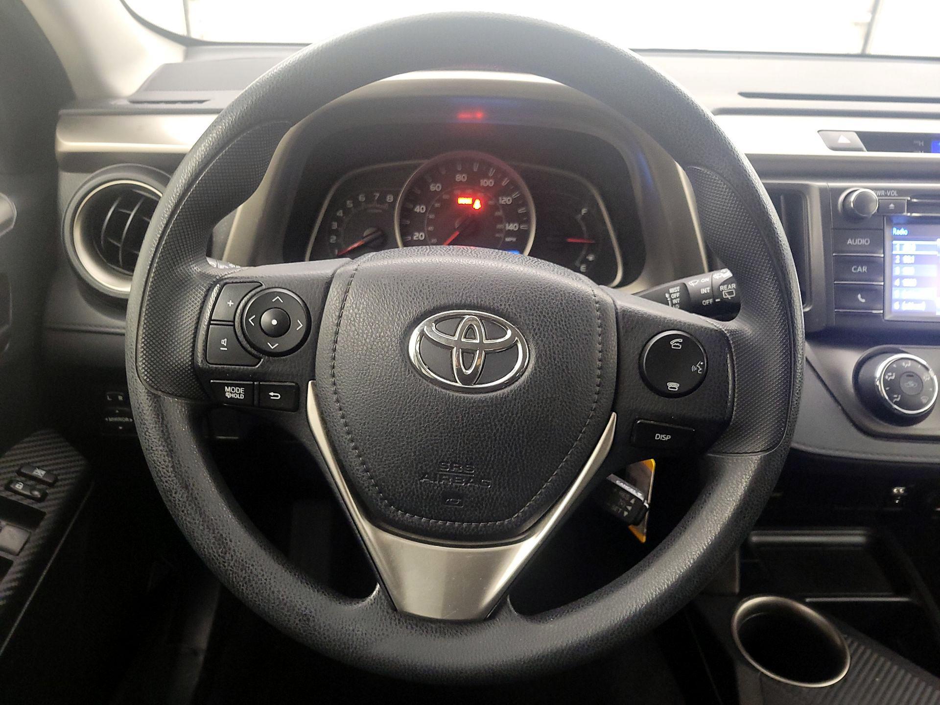 Thumbnail: 2014 Toyota RAV4 - 10