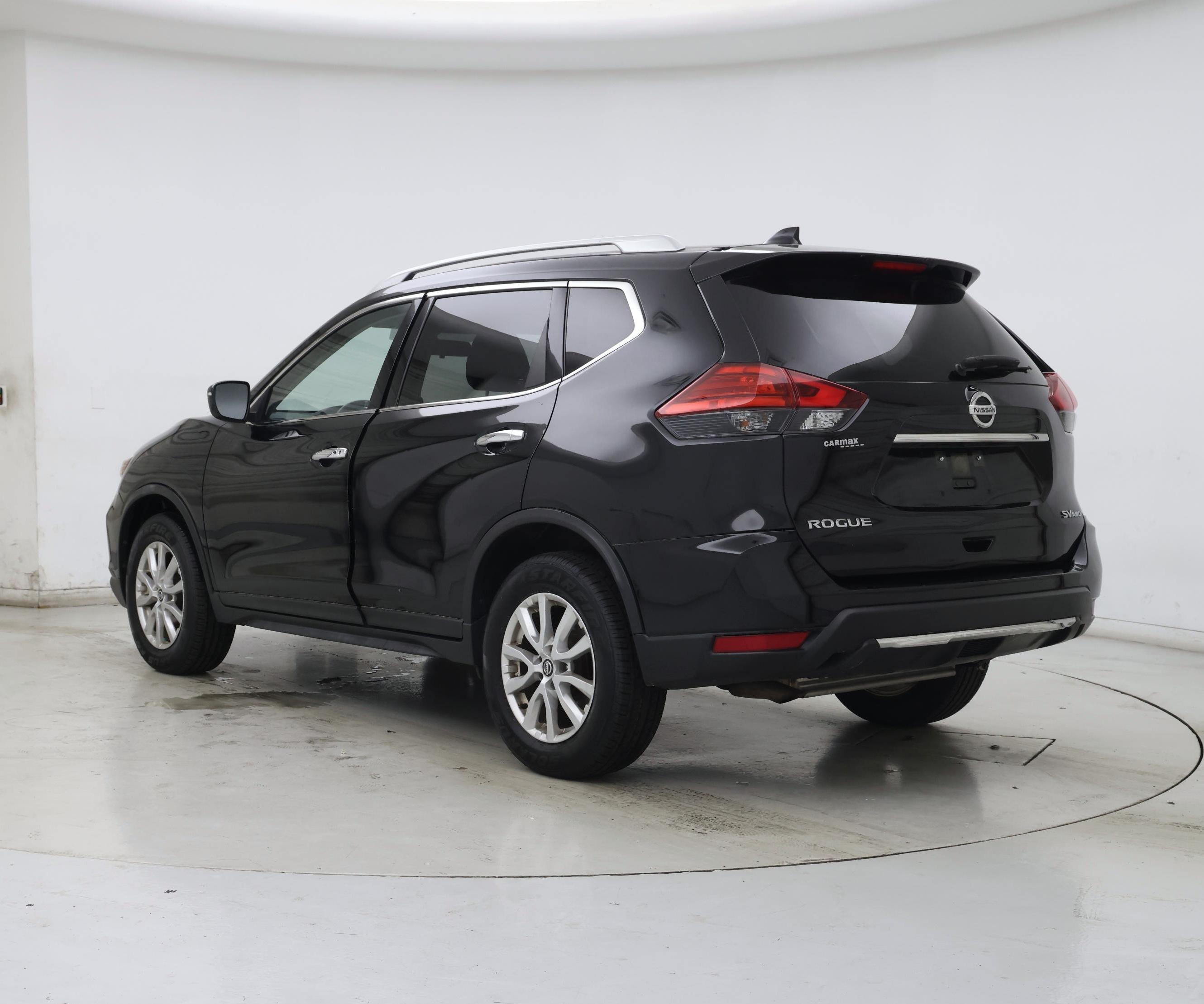 Thumbnail: 2017 Nissan Rogue - 2
