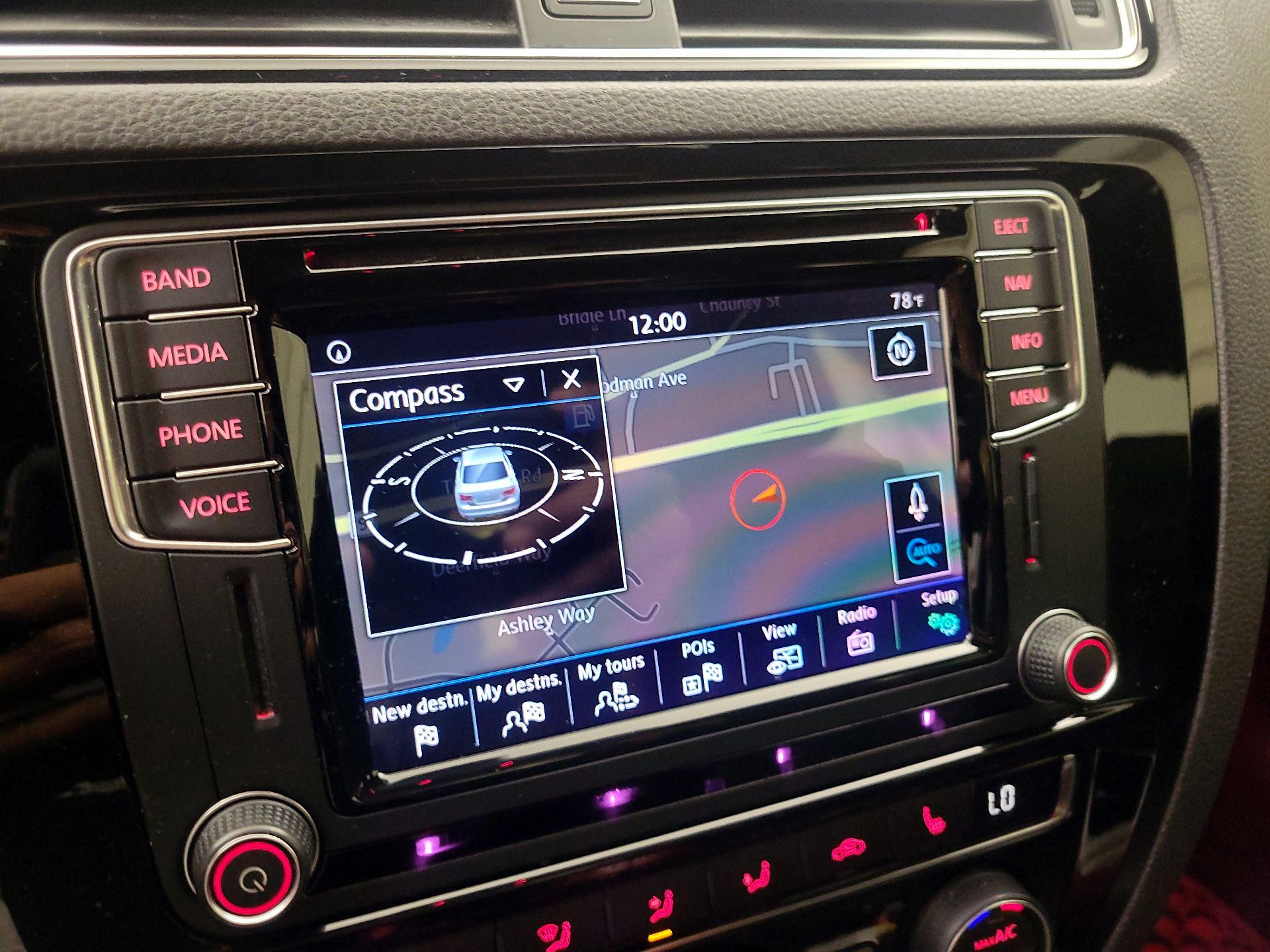 Thumbnail: 2016 Volkswagen Jetta - 14