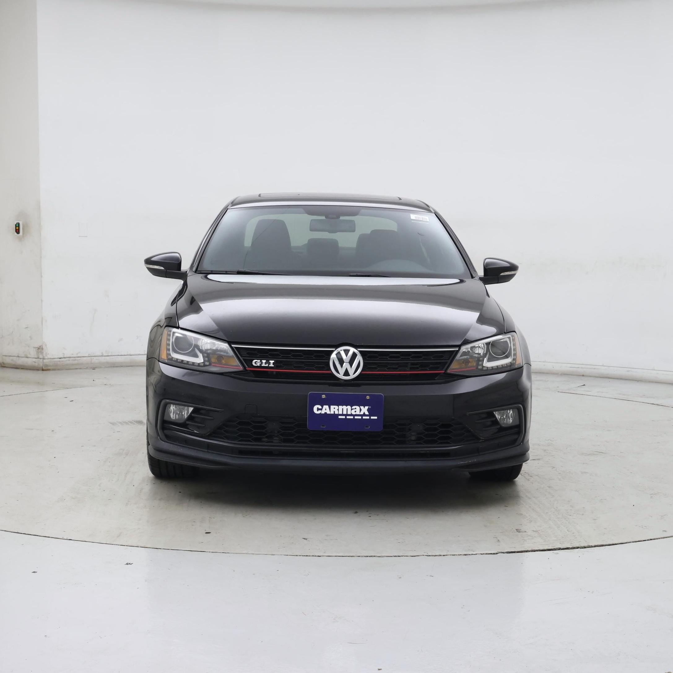 Thumbnail: 2016 Volkswagen Jetta - 5