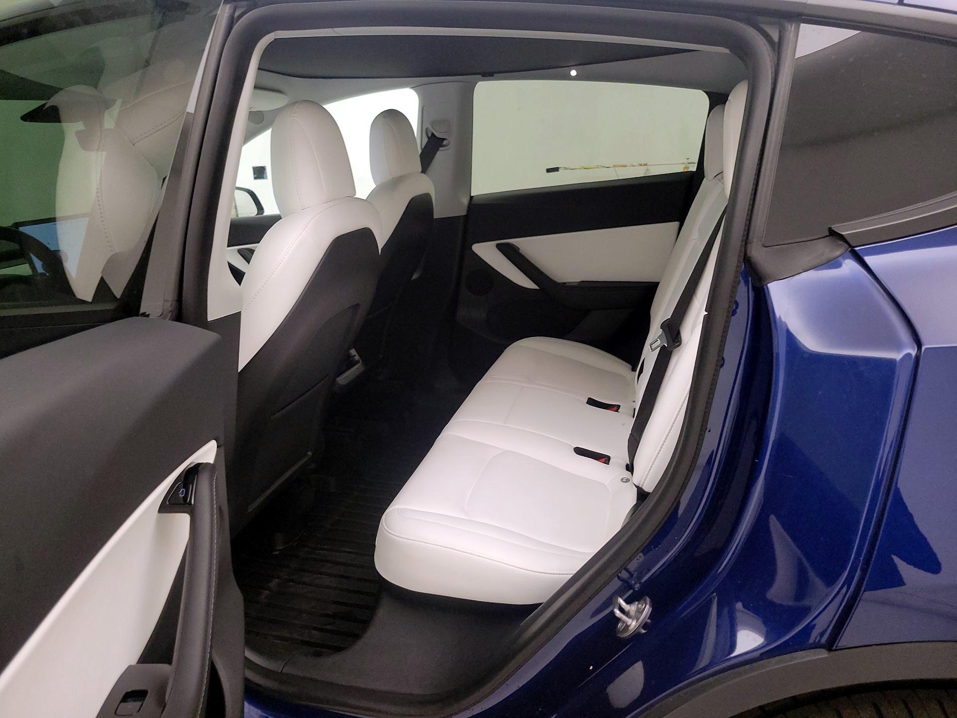 Thumbnail: 2021 Tesla Model Y - 19