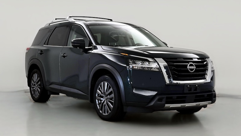 2023 Nissan Pathfinder SL Hero Image