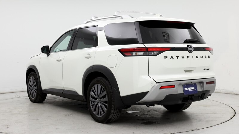 2023 Nissan Pathfinder SL 2