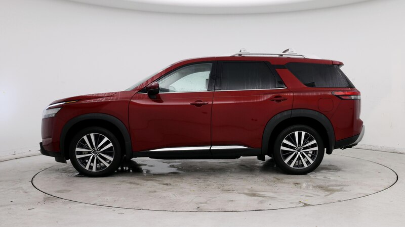 2022 Nissan Pathfinder Platinum 3