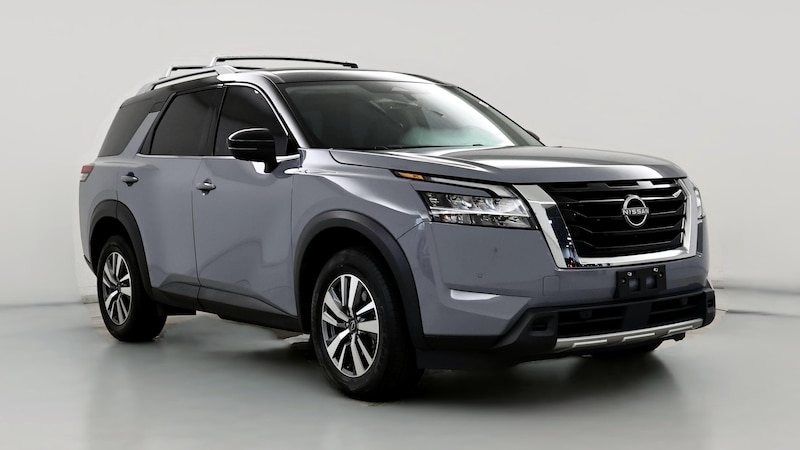 2023 Nissan Pathfinder SL Hero Image