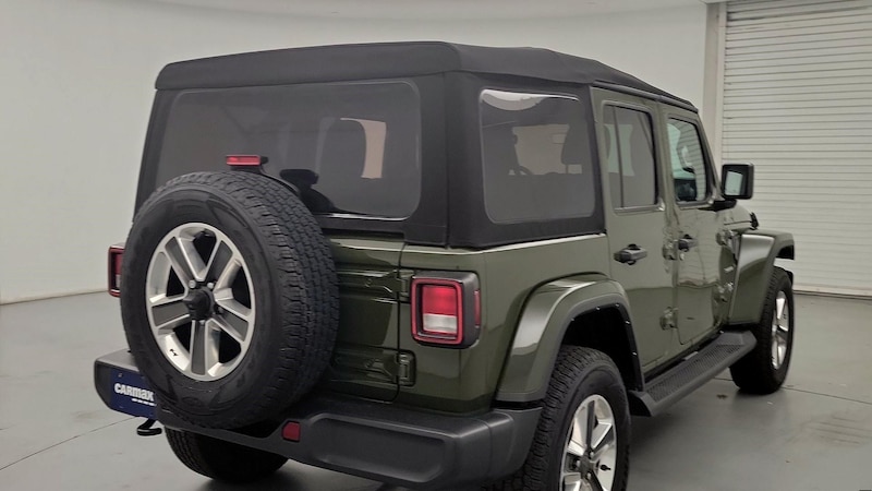 2022 Jeep Wrangler Unlimited Sahara 5