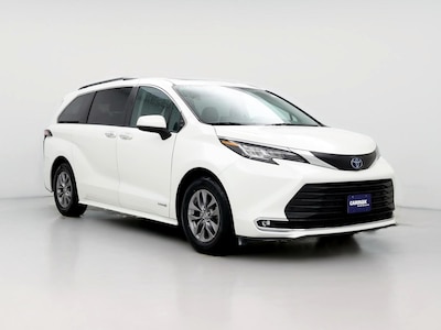 2021 Toyota Sienna XLE -
                Raleigh, NC