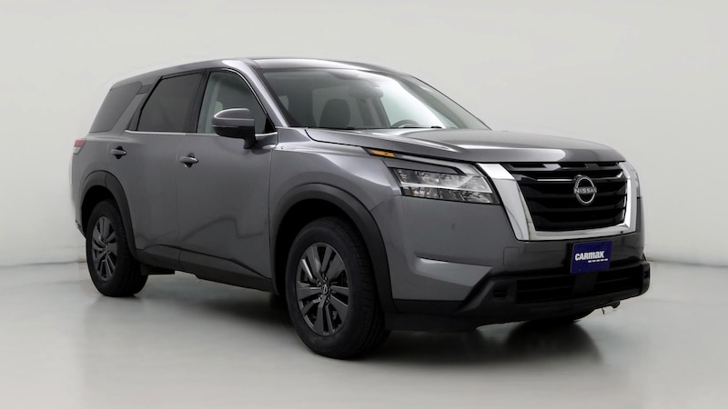 2022 Nissan Pathfinder S Hero Image