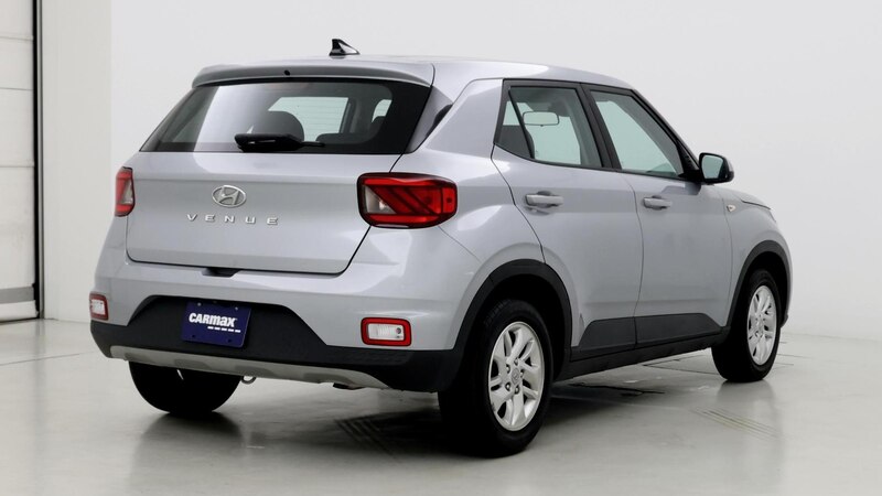 2021 Hyundai Venue SE 8