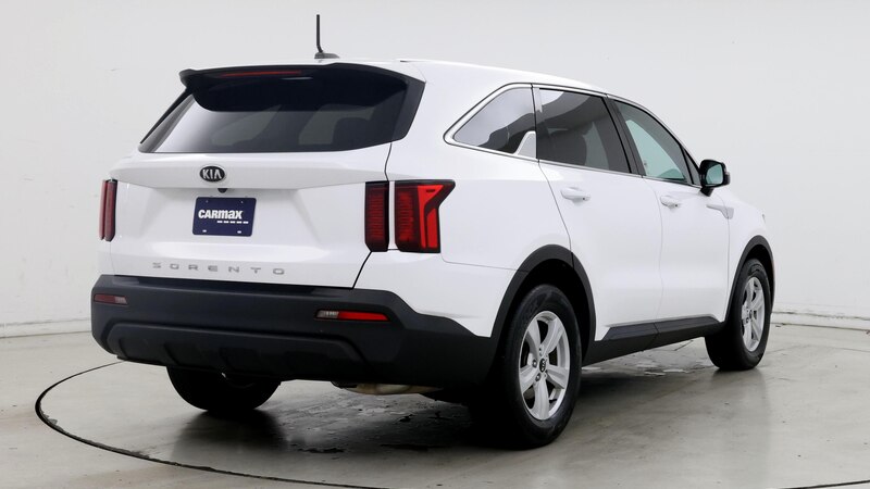 2021 Kia Sorento LX 8