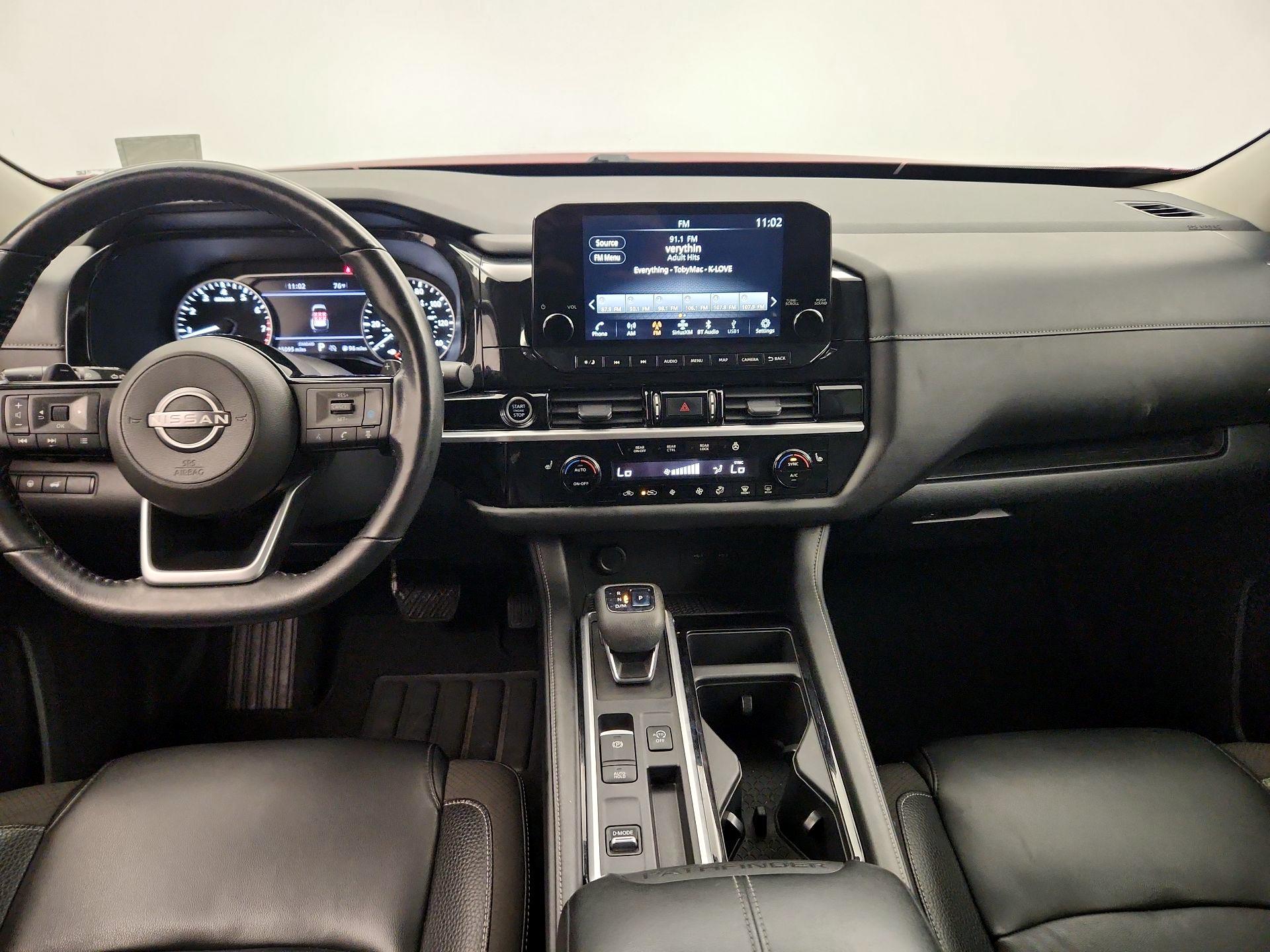Thumbnail: 2022 Nissan Pathfinder - 9