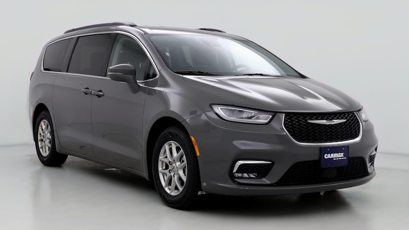 2022 Chrysler Pacifica Touring L Hero Image