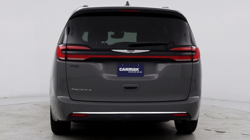 2022 Chrysler Pacifica Touring L 6