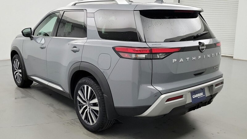 2022 Nissan Pathfinder Platinum 7