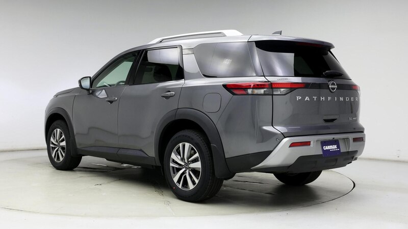 2023 Nissan Pathfinder SL 2