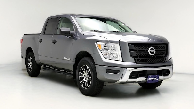 2022 Nissan Titan SV Hero Image