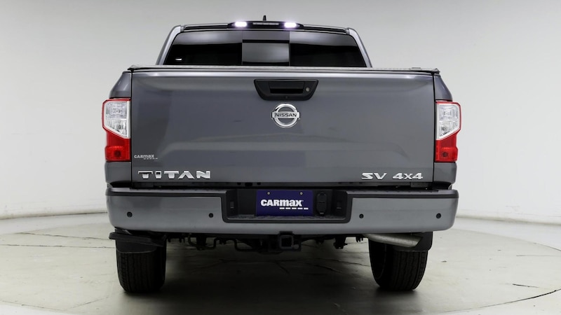 2022 Nissan Titan SV 6