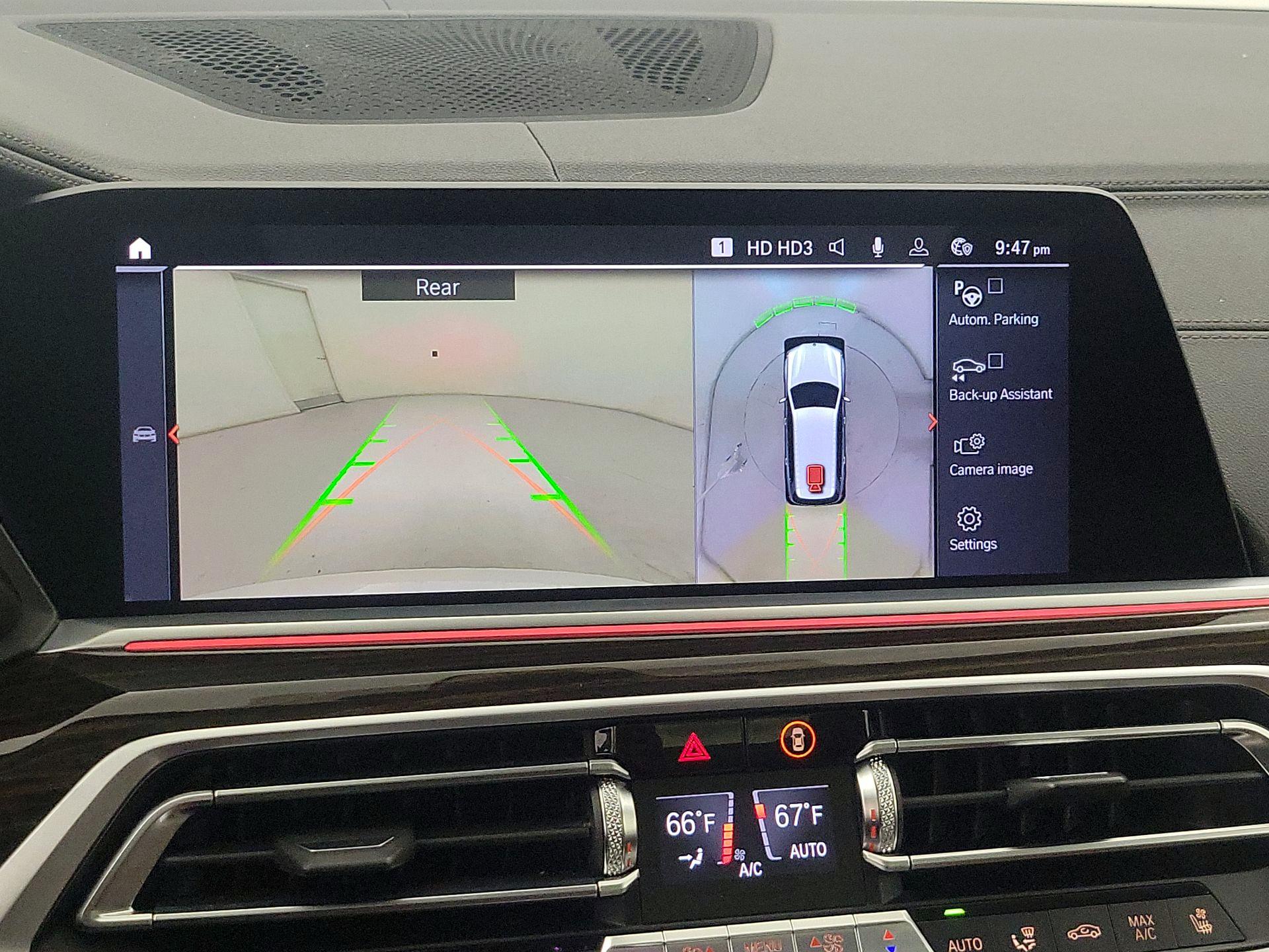 Thumbnail: 2019 BMW X7 - 15
