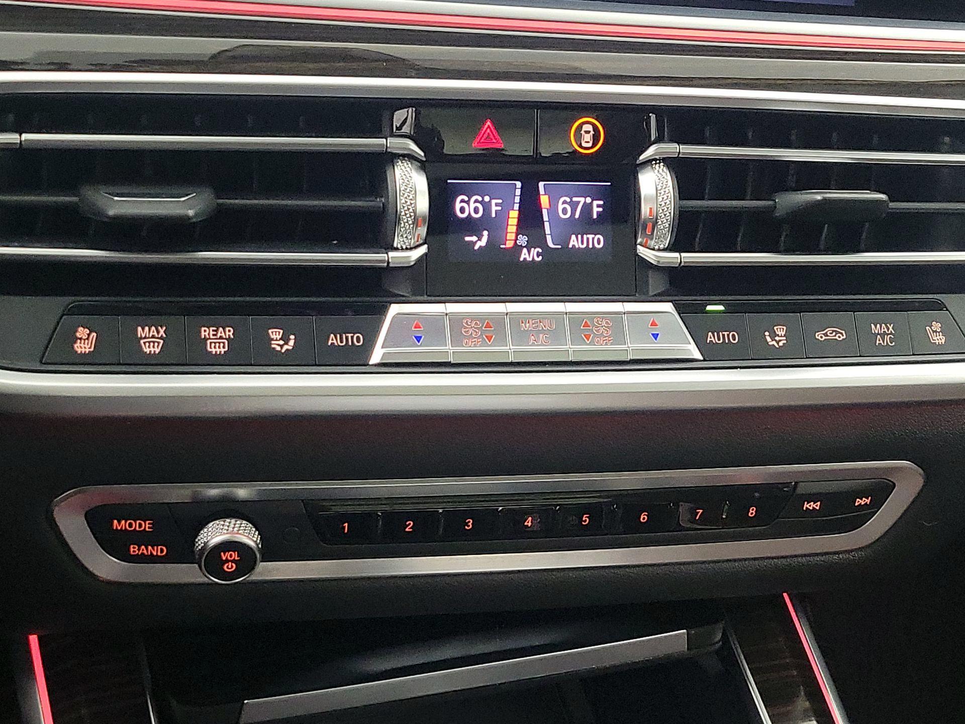 Thumbnail: 2019 BMW X7 - 17