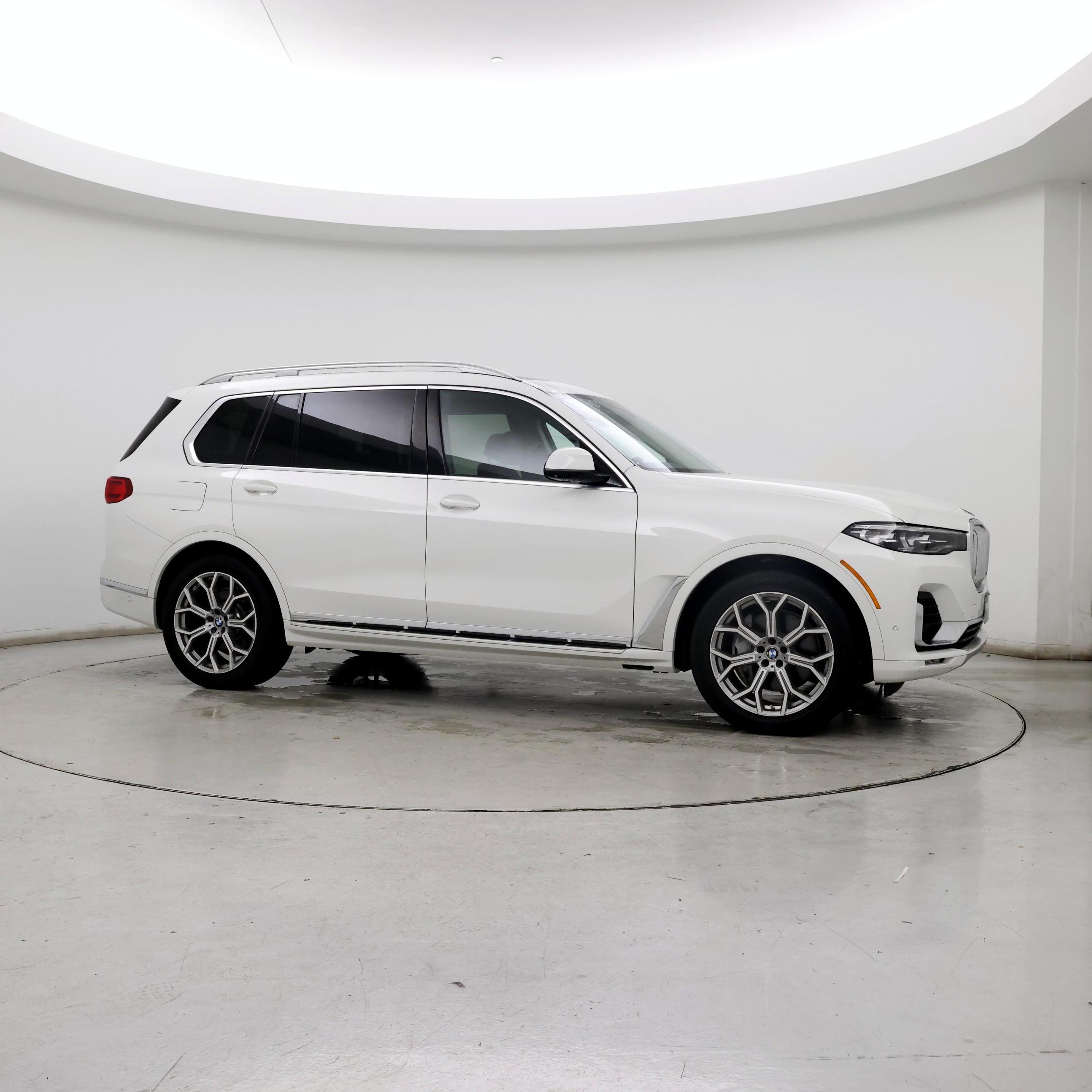 Thumbnail: 2019 BMW X7 - 3