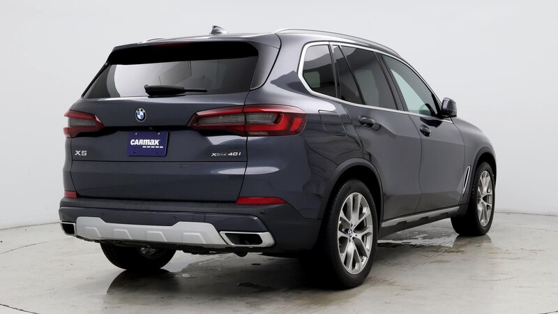 2022 BMW X5 xDrive40i 8