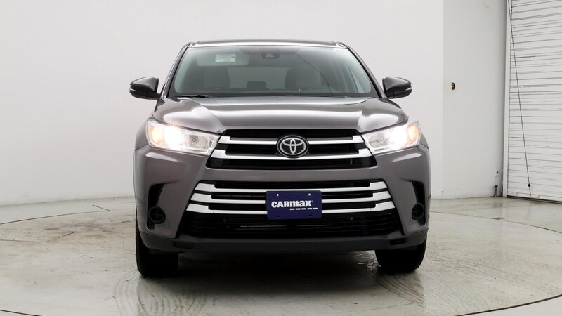 2019 Toyota Highlander LE 5