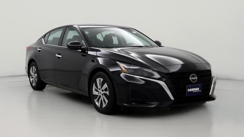 2023 Nissan Altima S Hero Image