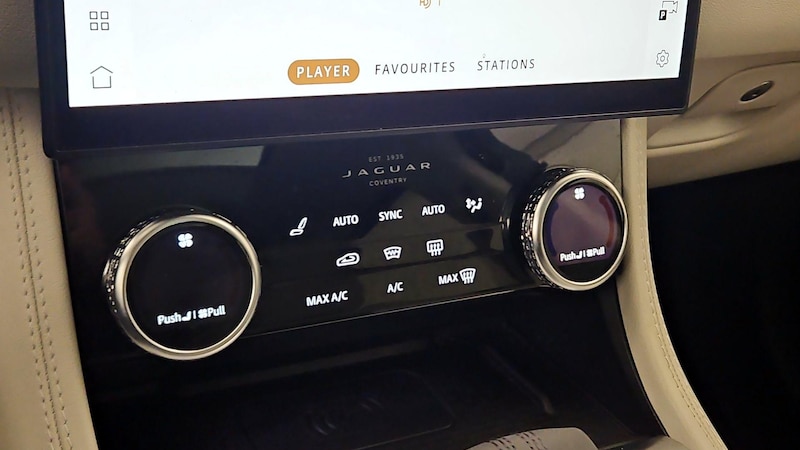2021 Jaguar F-Pace R-Dynamic S 17