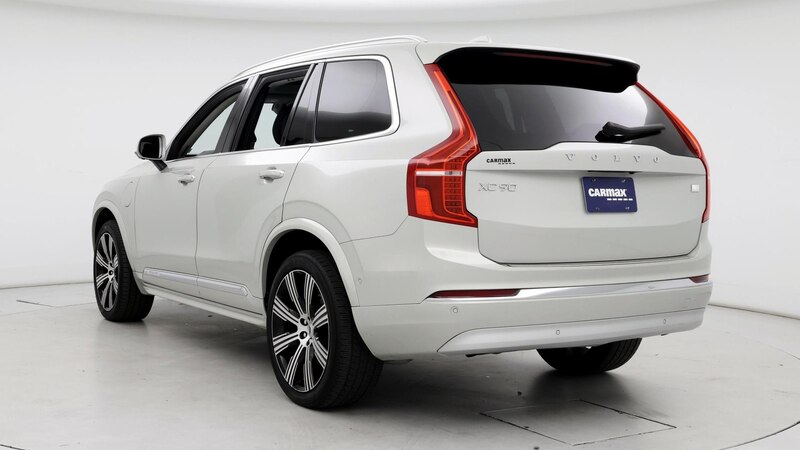 2022 Volvo XC90 T8 Inscription 2