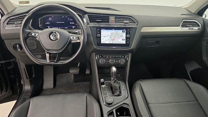 2019 Volkswagen Tiguan SEL 9