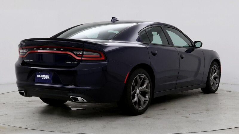 2016 Dodge Charger SXT 8