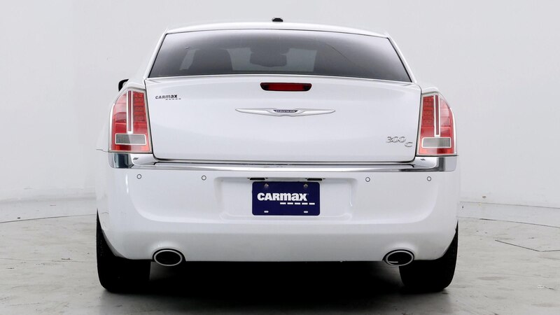 2014 Chrysler 300 C 6