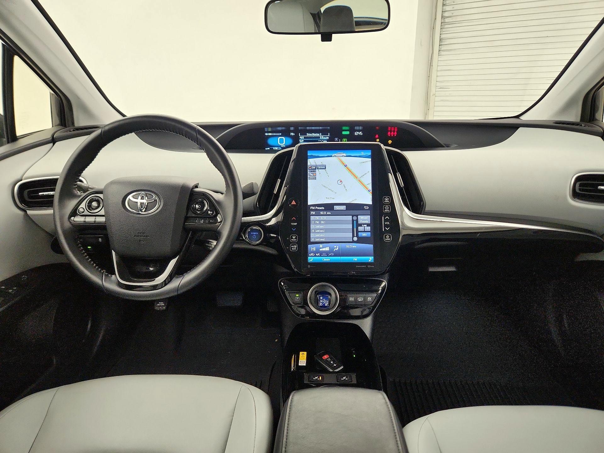 Thumbnail: 2021 Toyota Prius Prime - 8