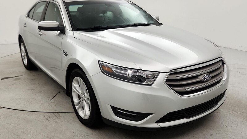 2016 Ford Taurus SEL 3