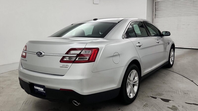 2016 Ford Taurus SEL 5