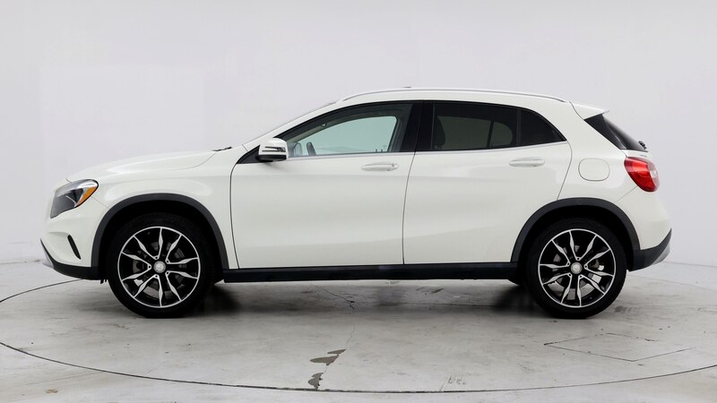 2016 Mercedes-Benz GLA 250 3