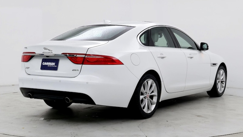 2020 Jaguar XF Premium 8