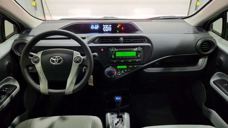 2014 Toyota Prius c One 9