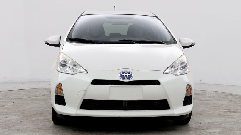 2014 Toyota Prius c One 5