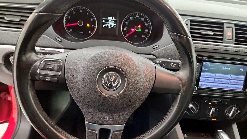 2014 Volkswagen Jetta SE 10