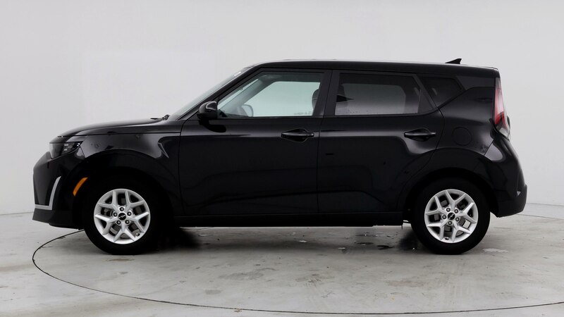 2023 Kia Soul LX 3