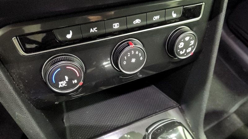 2022 Volkswagen Tiguan S 16
