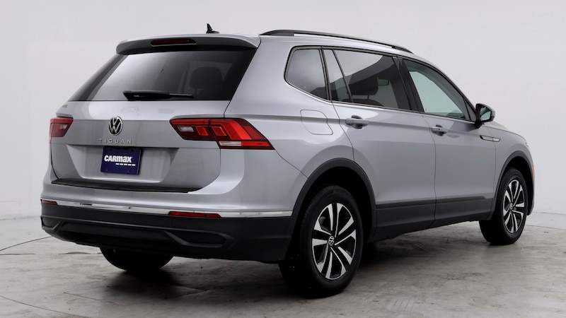 2022 Volkswagen Tiguan S 8
