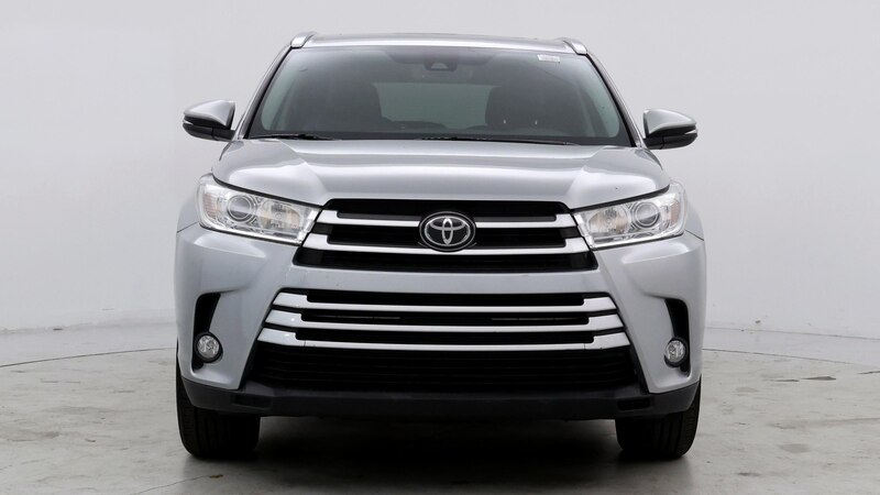 2017 Toyota Highlander XLE 5