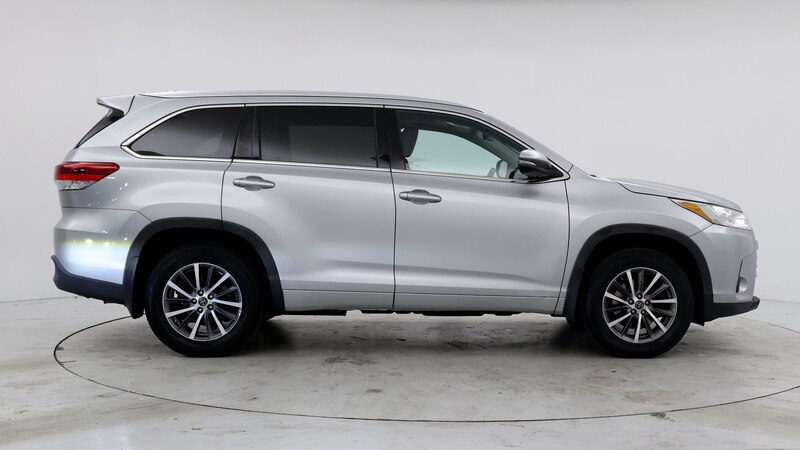 2017 Toyota Highlander XLE 7