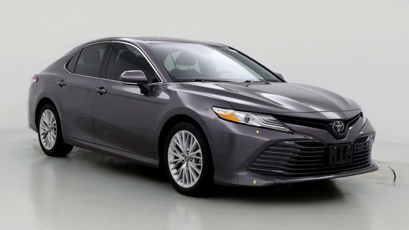 2019 Toyota Camry XLE Hero Image