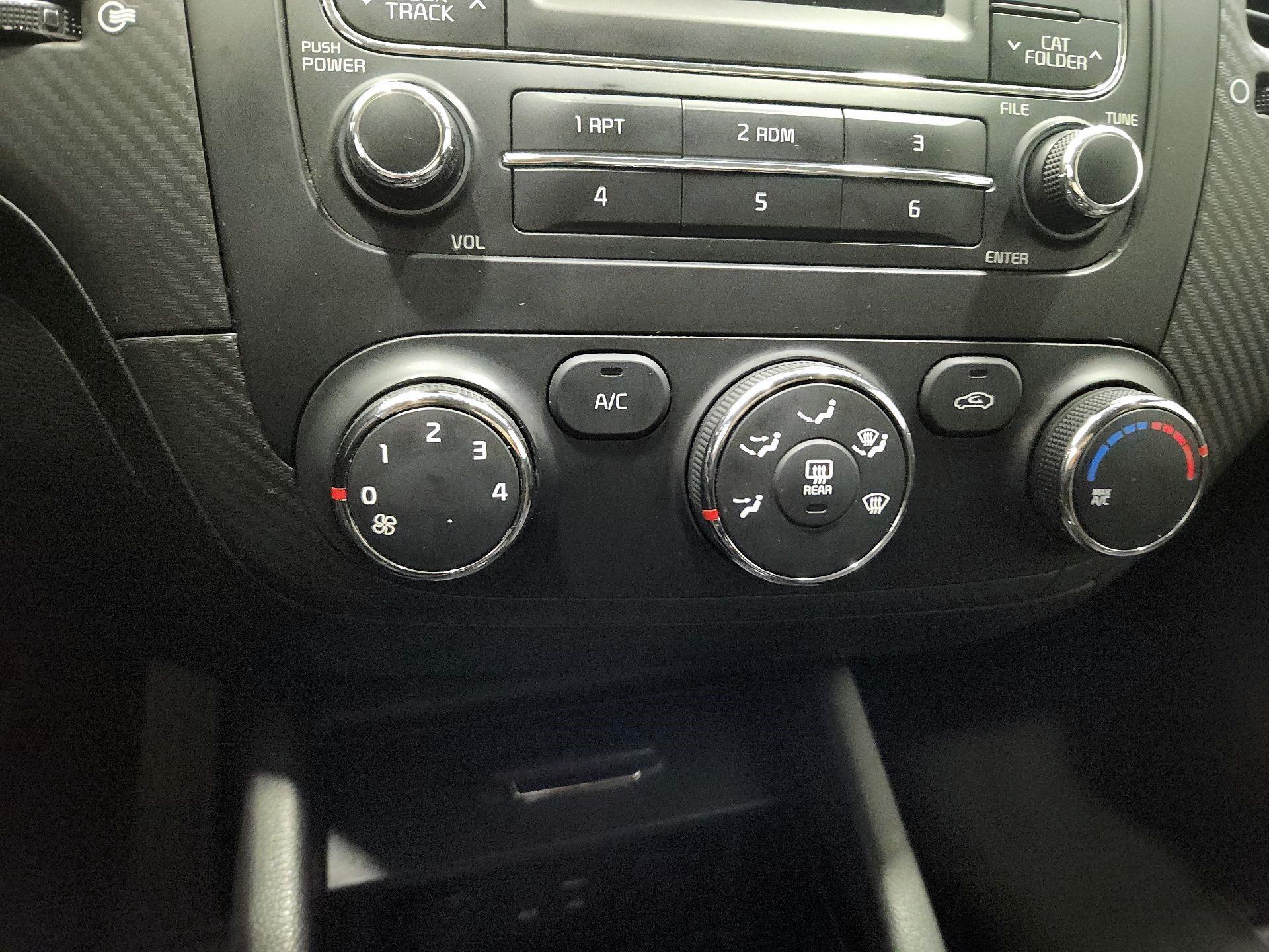 Thumbnail: 2015 Kia Forte - 15