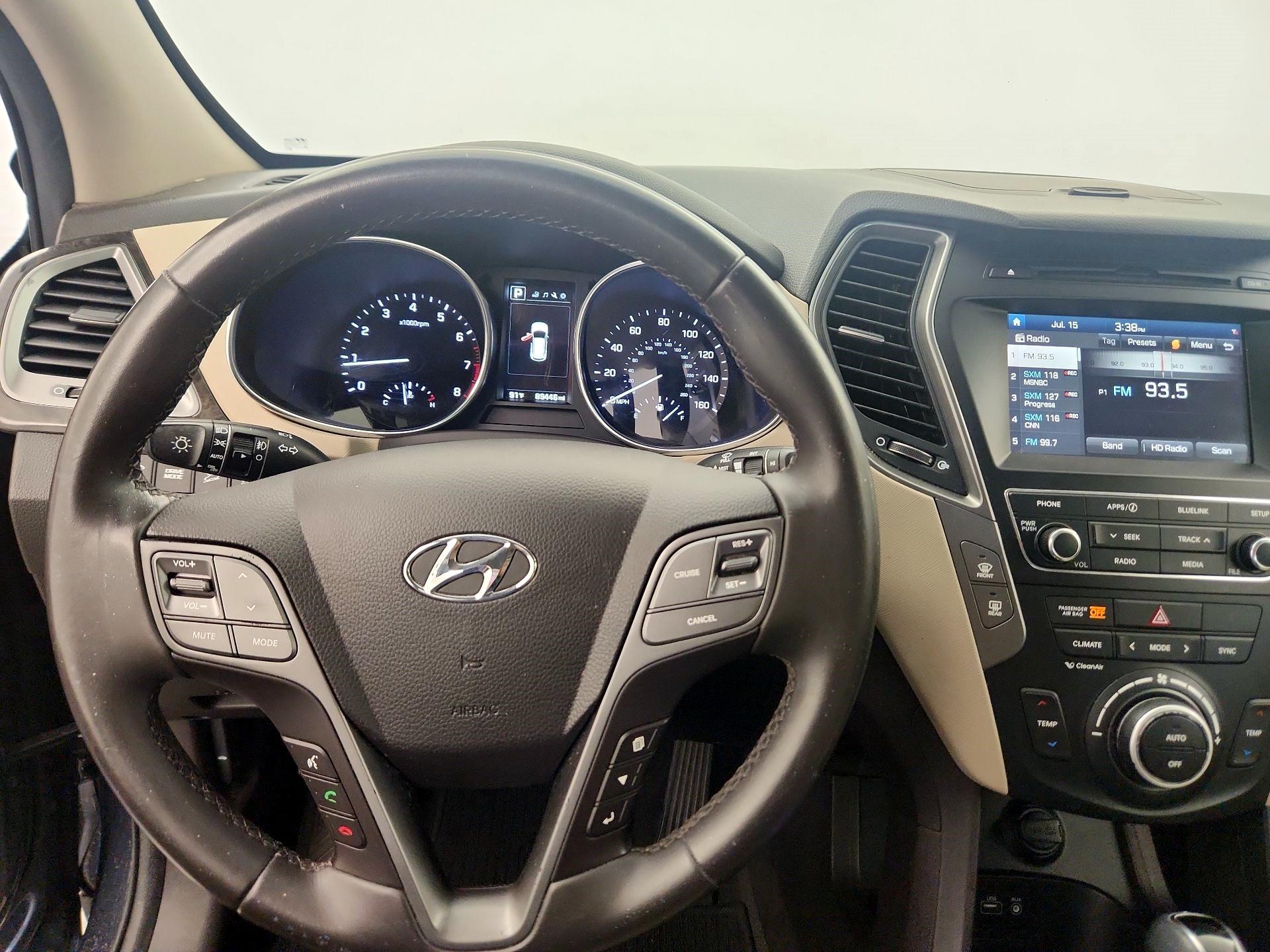 Thumbnail: 2017 Hyundai Santa Fe - 9