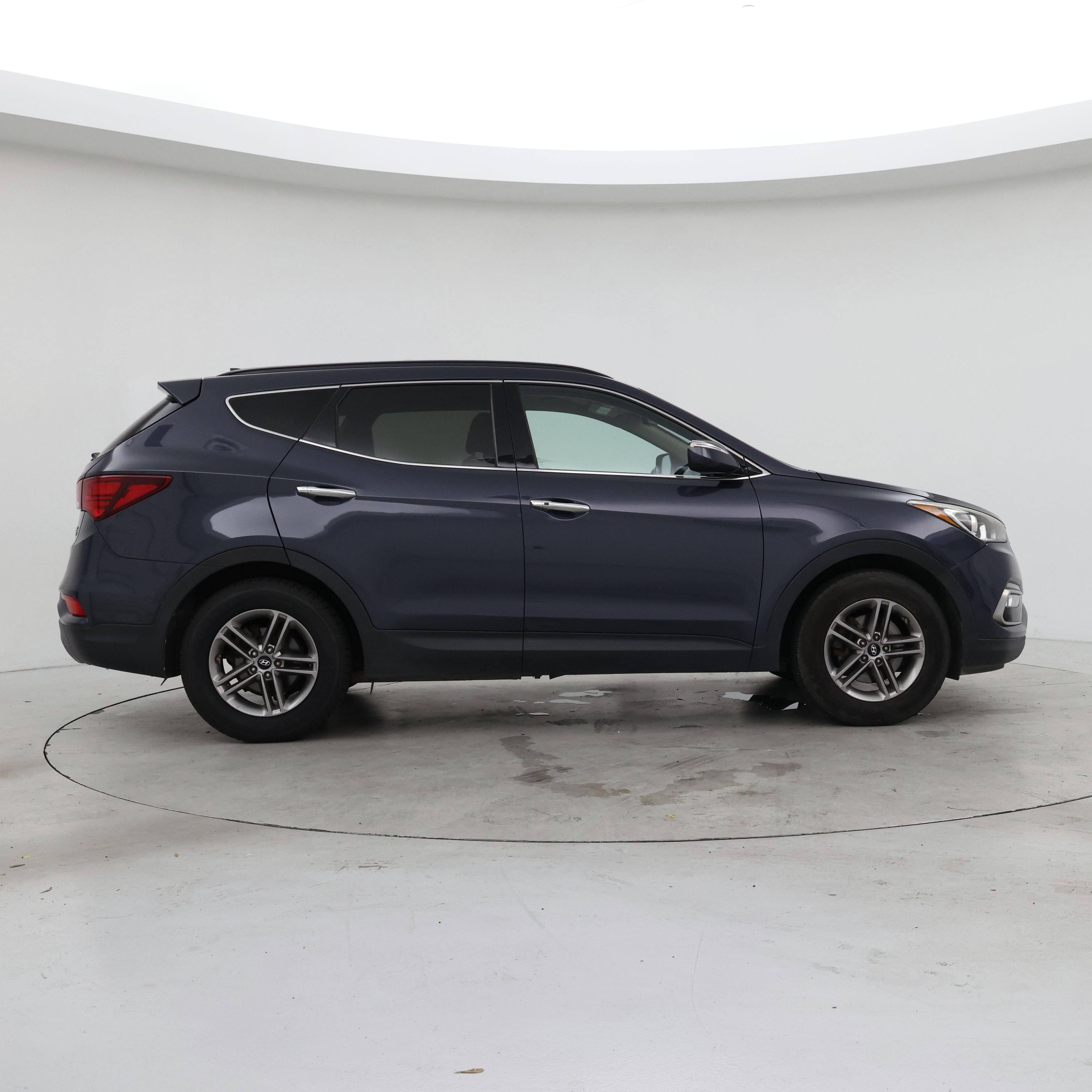 Thumbnail: 2017 Hyundai Santa Fe - 7